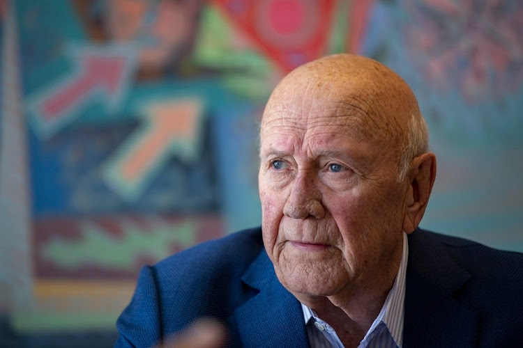 S.Africa’s last white president FW de Klerk dies