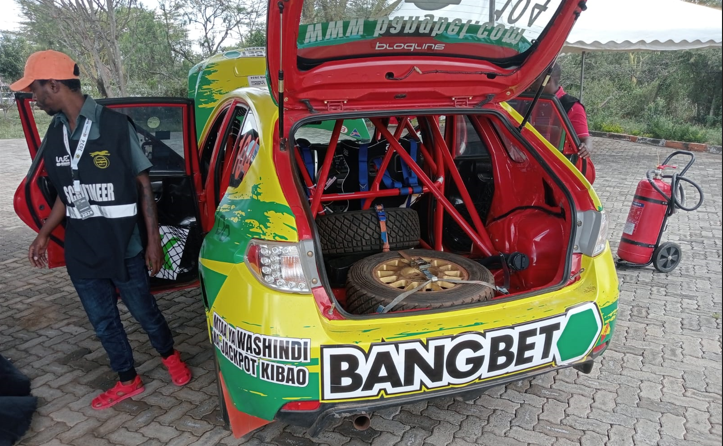 Josiah Kariuki and John Ngugi rallying with Bang Bet